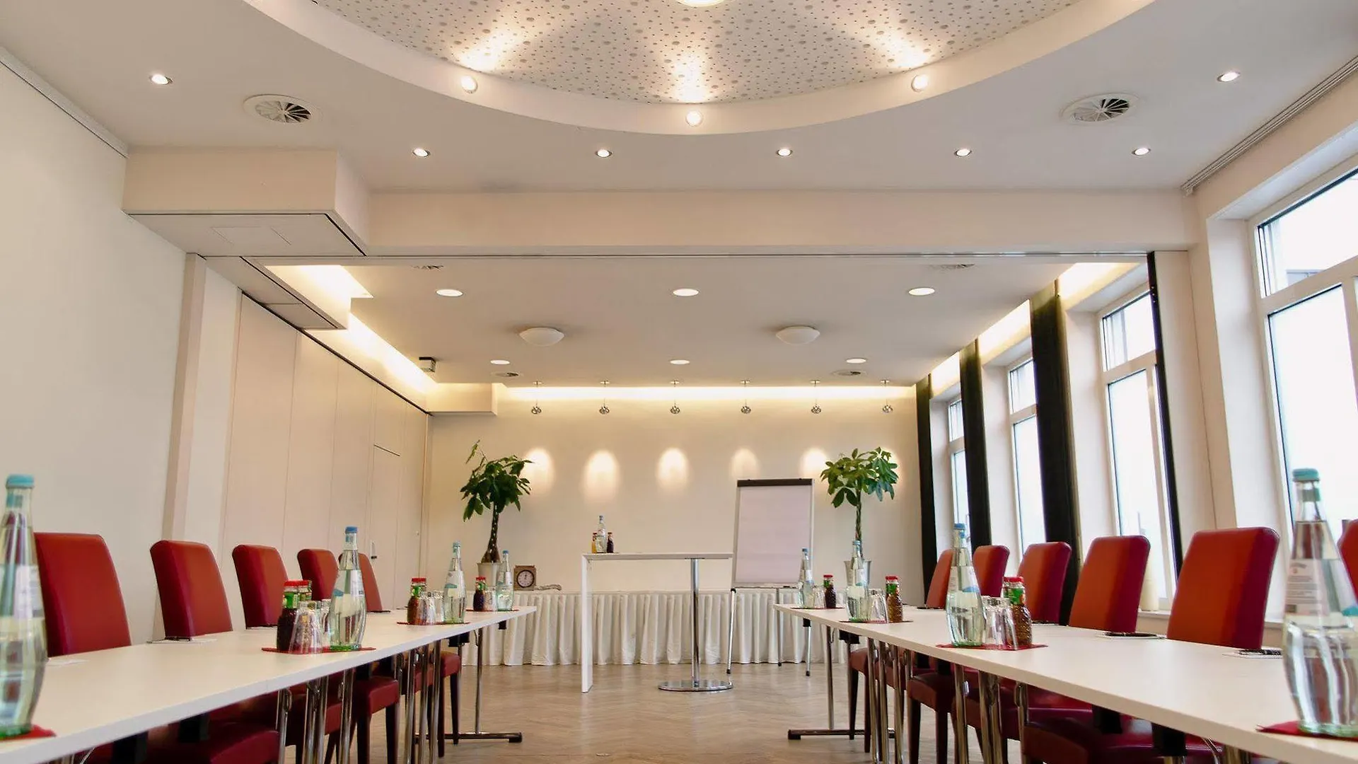 Arthotel Ana Petite Gersthofen 3*,